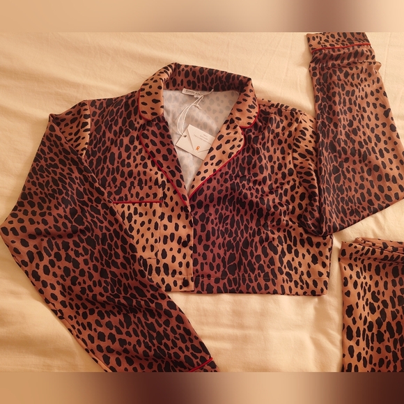 NWT Animal Print GOOD AMERICAN Cropped Pajama Top + Drawstring Pants S / 1 SET - Picture 5 of 16